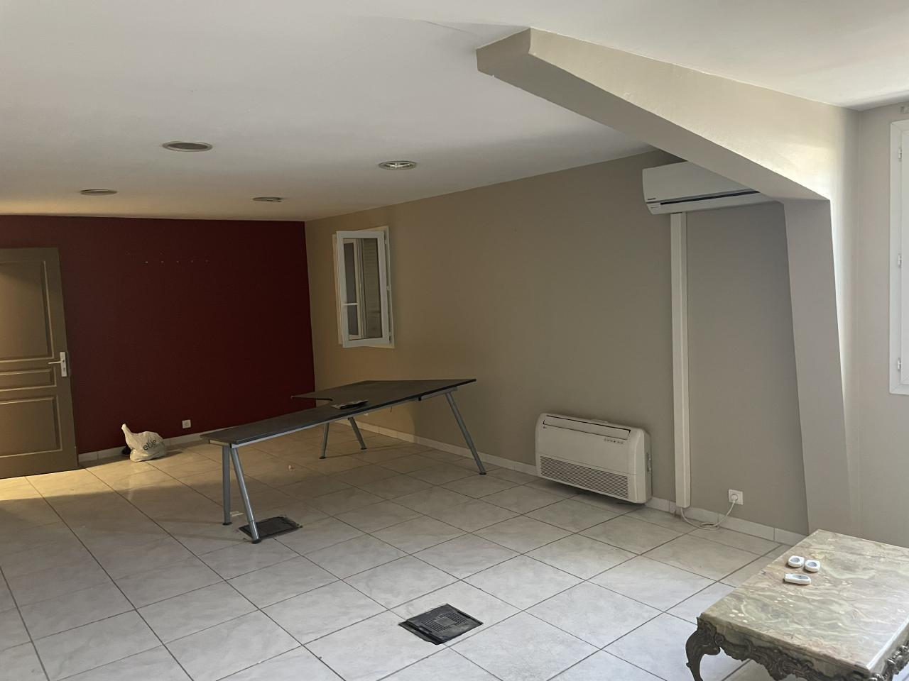 Local d'activité Aubagne 1255m² Location local d'activité Aubagne Bouches-du-Rhône OLACT2422024 9